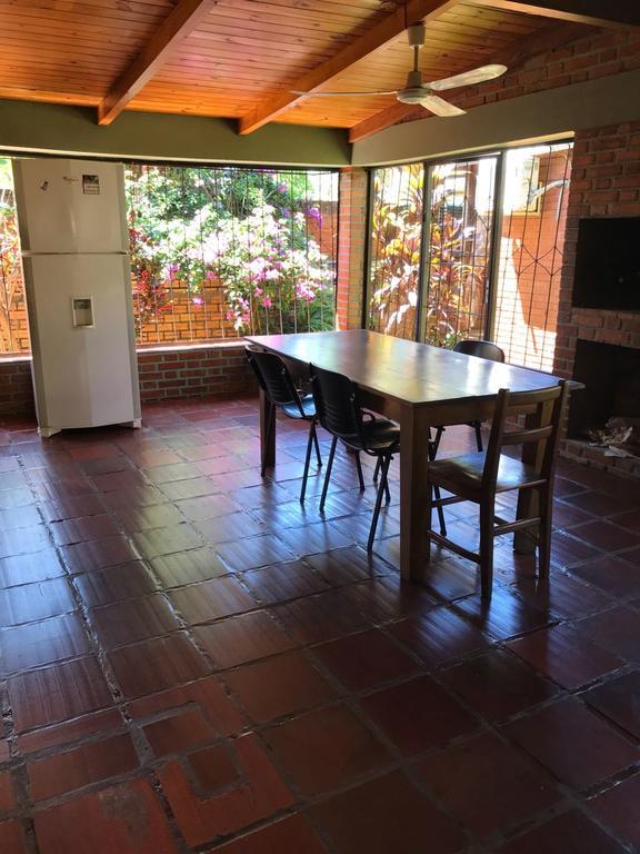Tucan Hostel プエルト・イグアス エクステリア 写真